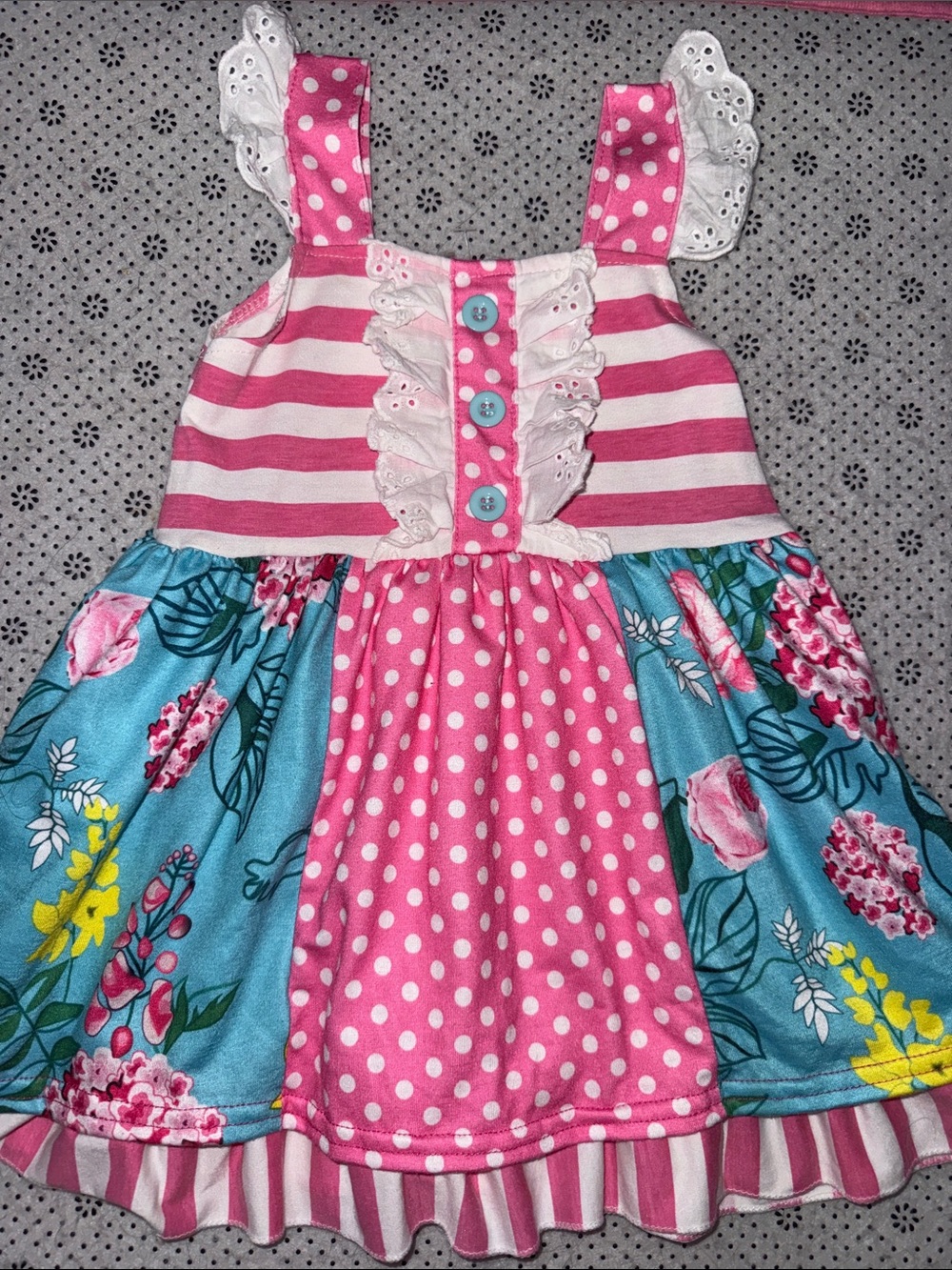 🛍 PRETTY LITTLE GIRLS DRESS SIZE 2T 🛍